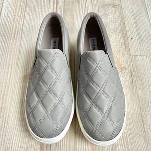 Steve Madden Coulter Quilted Slip On Sneaker